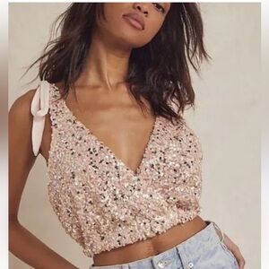 Free People Sequin Big Night crop top
Size XS! Perfect party sparkle ✨